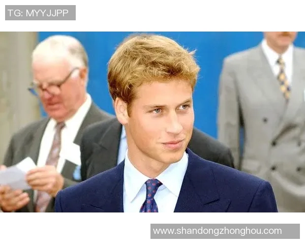 马丁内利的成长之路：从青涩小将到球队核心的蜕变历程